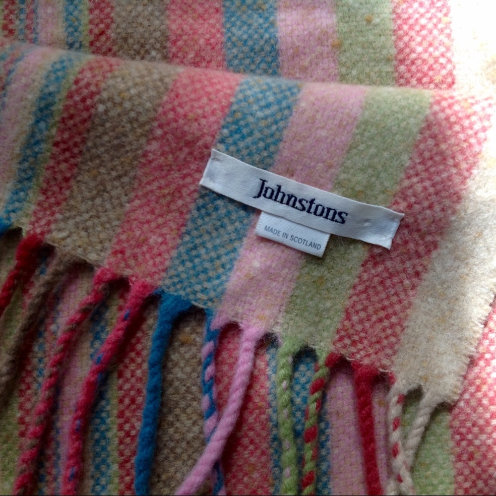 Scarf - Picture 4 of 7